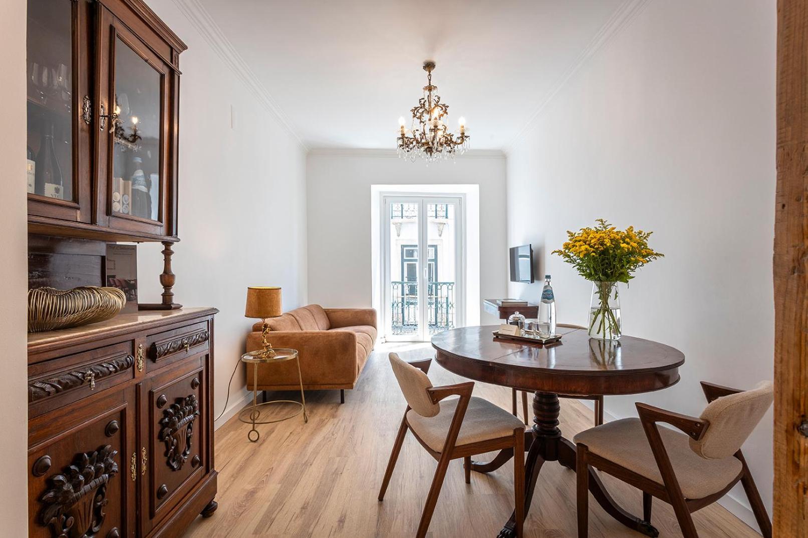 54 Santa Catarina Apartments Lisboa Екстериор снимка