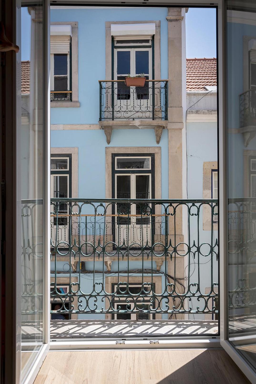 54 Santa Catarina Apartments Lisboa Екстериор снимка