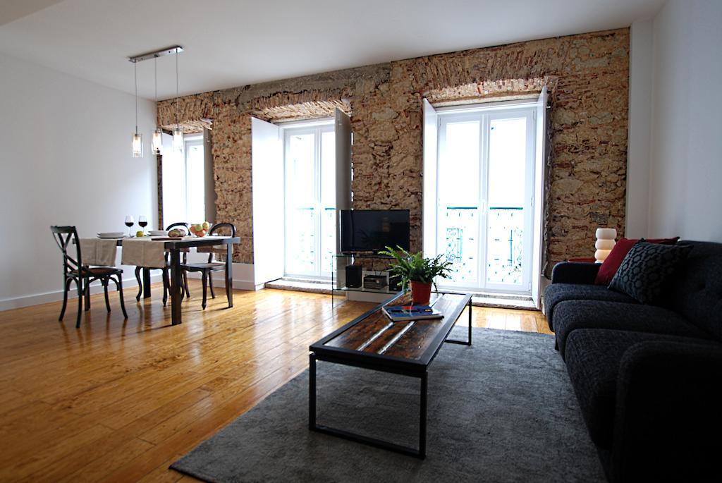 54 Santa Catarina Apartments Lisboa Стая снимка
